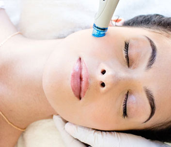 HYDRAFACIAL BEAUTY & CLEAN BRONZE